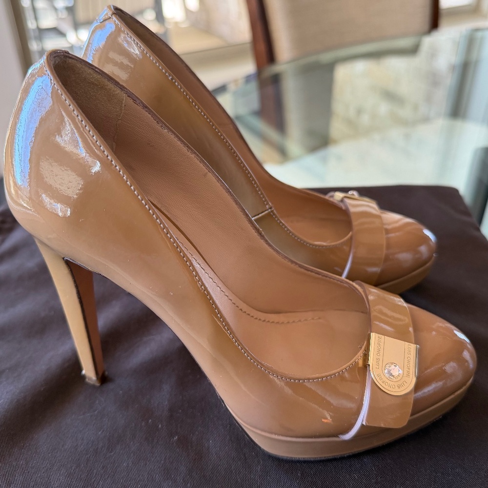 Luis Onofre Nude Patent Pumps (Made in Portugal)